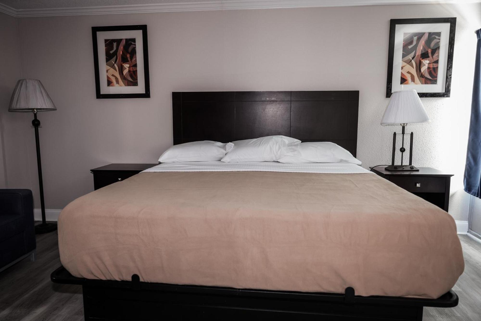 Riverside Inn & Suites By Oyo Danville Ceaser Casino 外观 照片