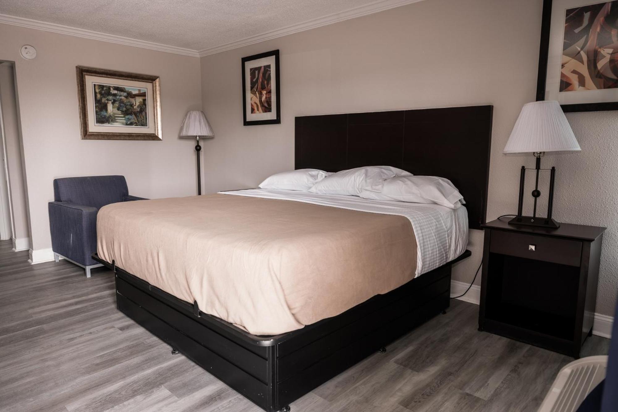 Riverside Inn & Suites By Oyo Danville Ceaser Casino 外观 照片